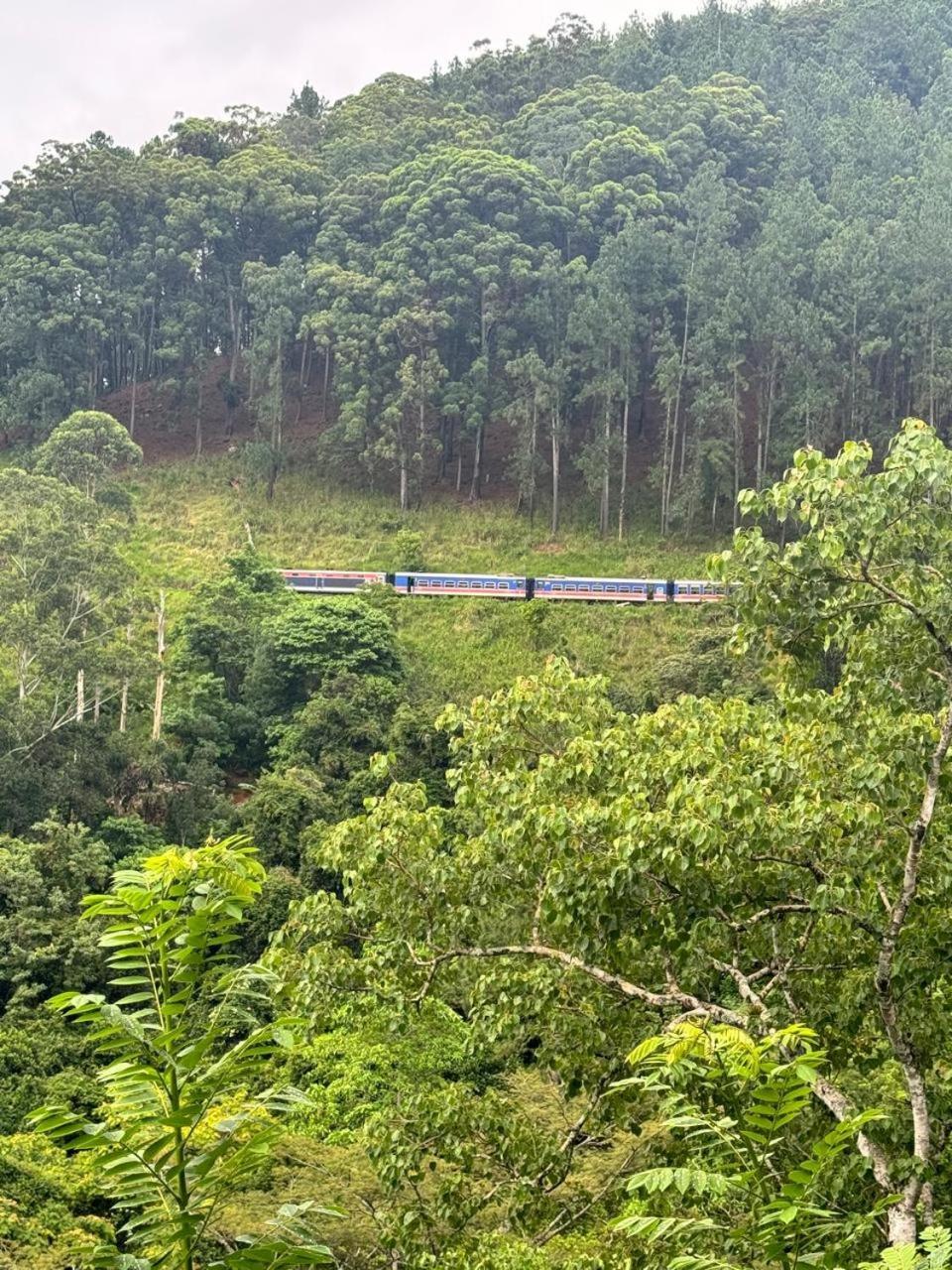 Chanidu Ella Inn Luaran gambar